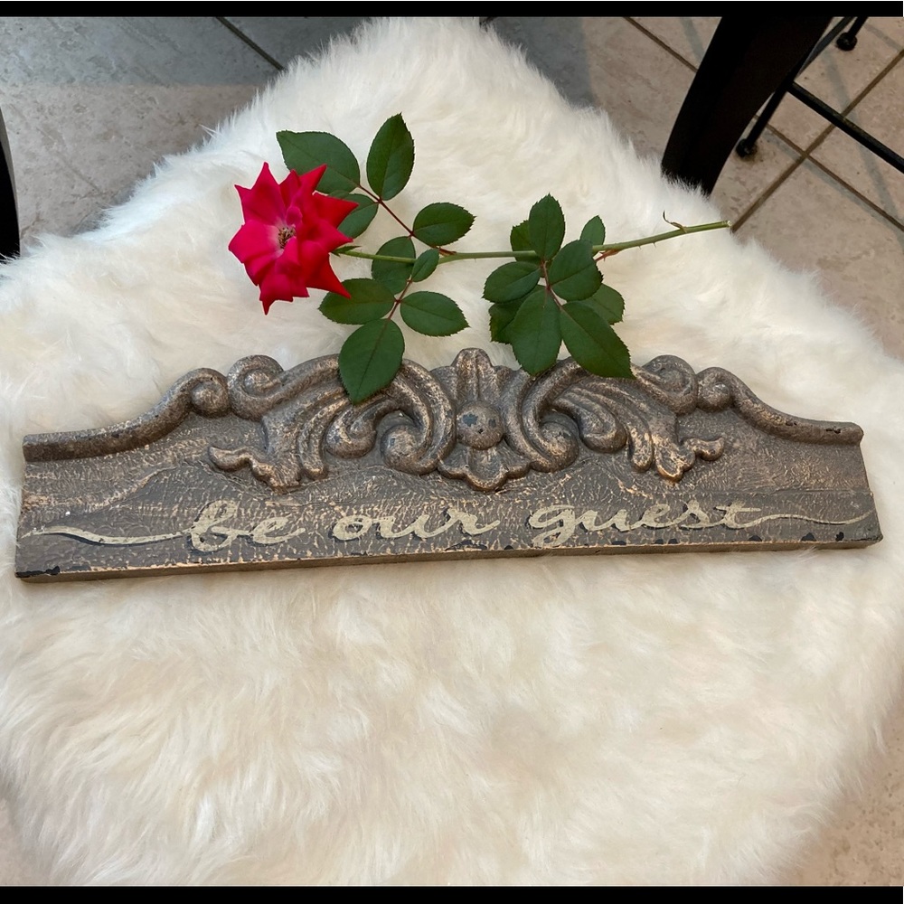 Vintage Look Be Our Guest Sign